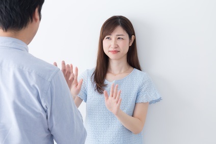 若い女性にこだわる男の悲劇